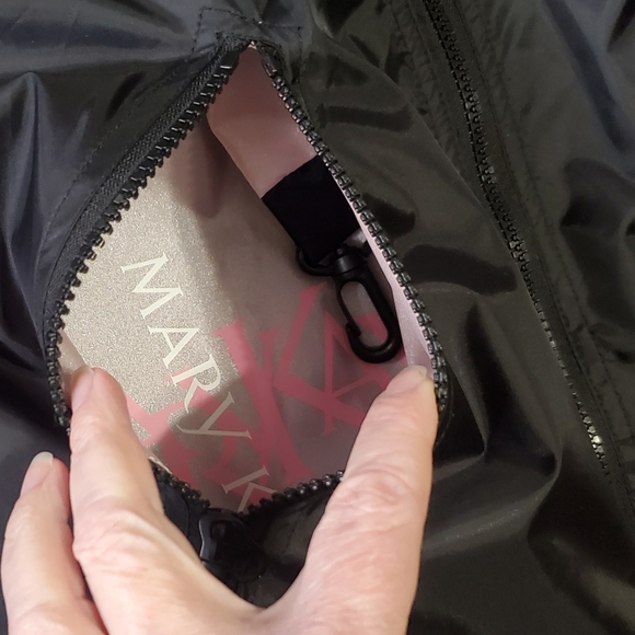 Mary Kay Black Hooded Rain Jacket, never worn! - Picture 6 of 9